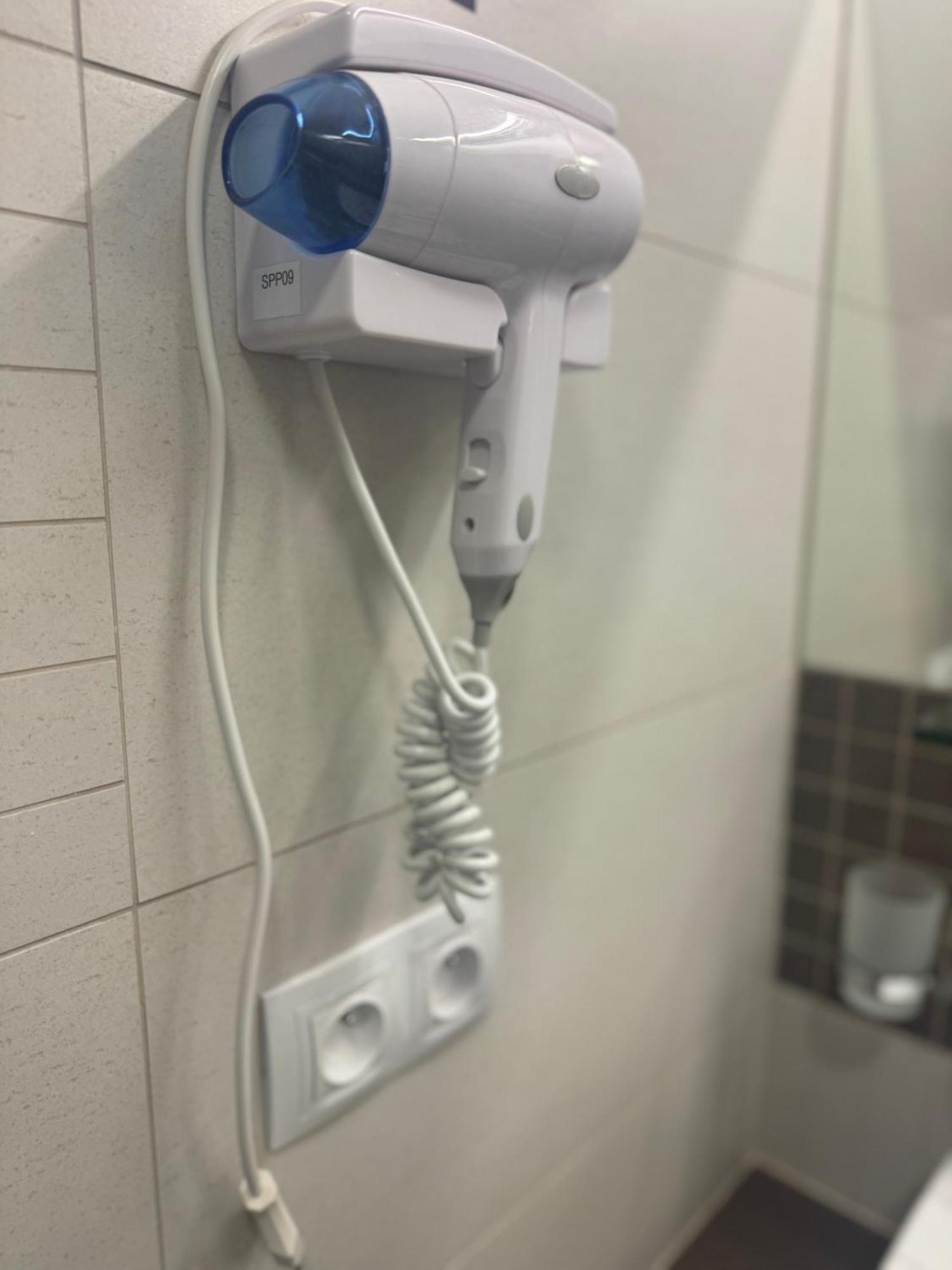 Pierre Hotel Pardubice Dış mekan fotoğraf